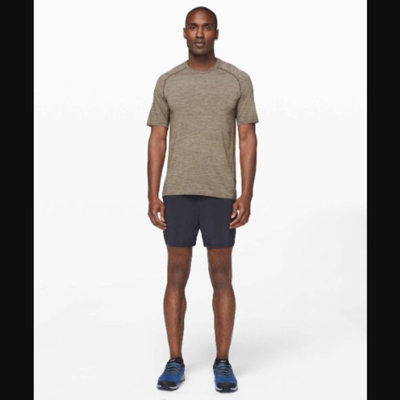 Lululemon Athletica Metal Vent Tech Short Sleeve Silverescent White Tawny $68.00 - Picture 4 of 12